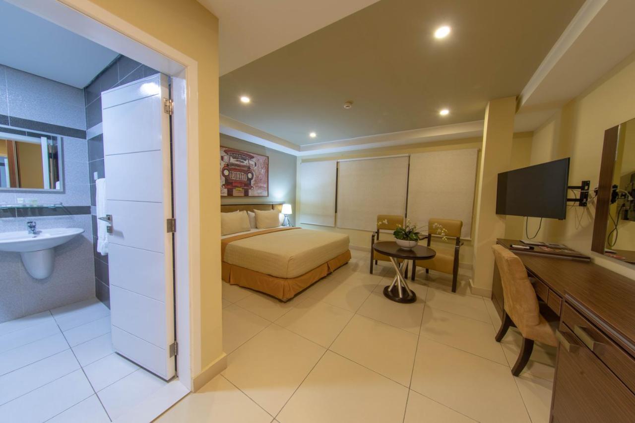 Frankie'S Foods And Rooms Accra Eksteriør bilde